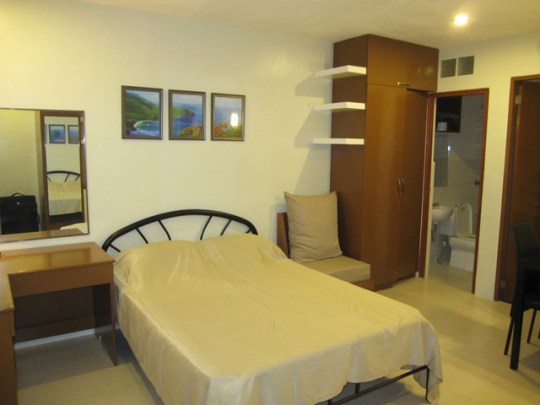 Bougainvillea-2116-main-bed